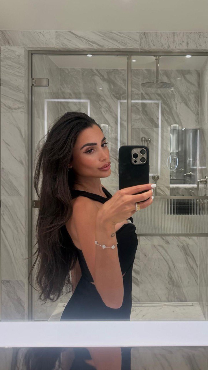 Ornella C