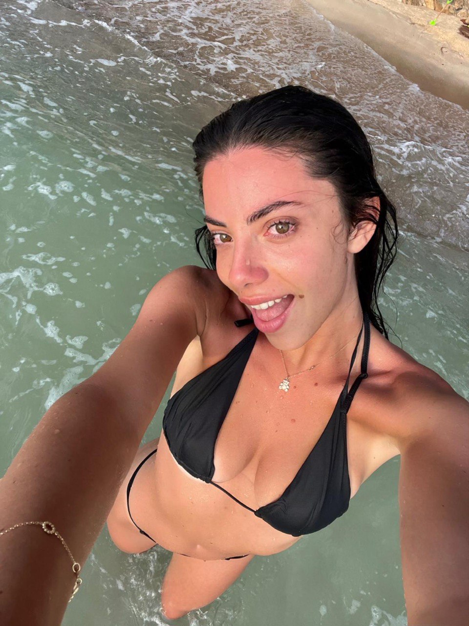 Sara F