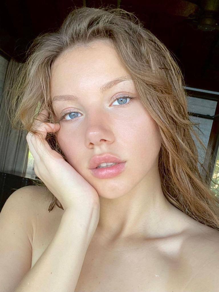Mia