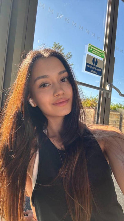 Mia