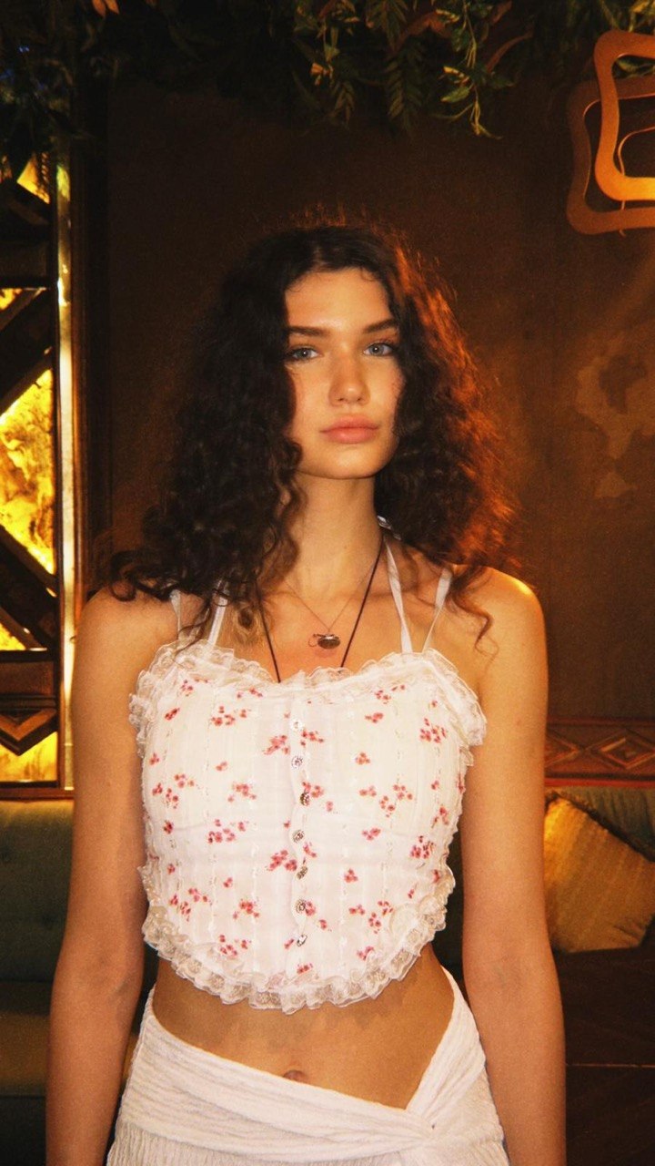Anna B