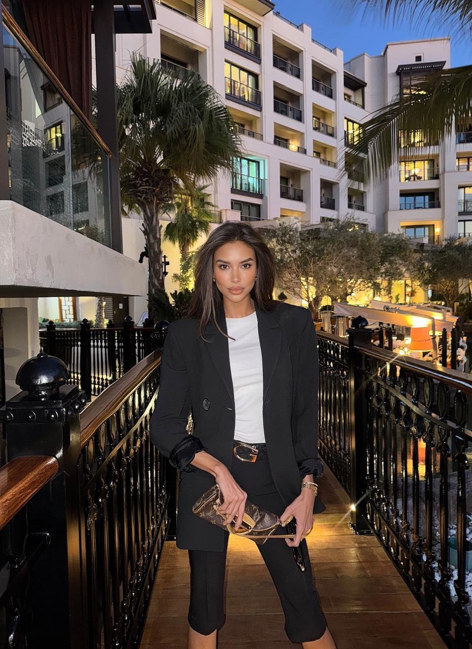 Cris