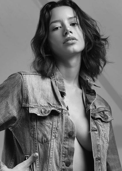 Laura B