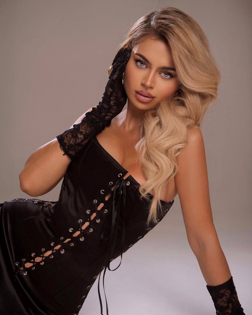 Maria
