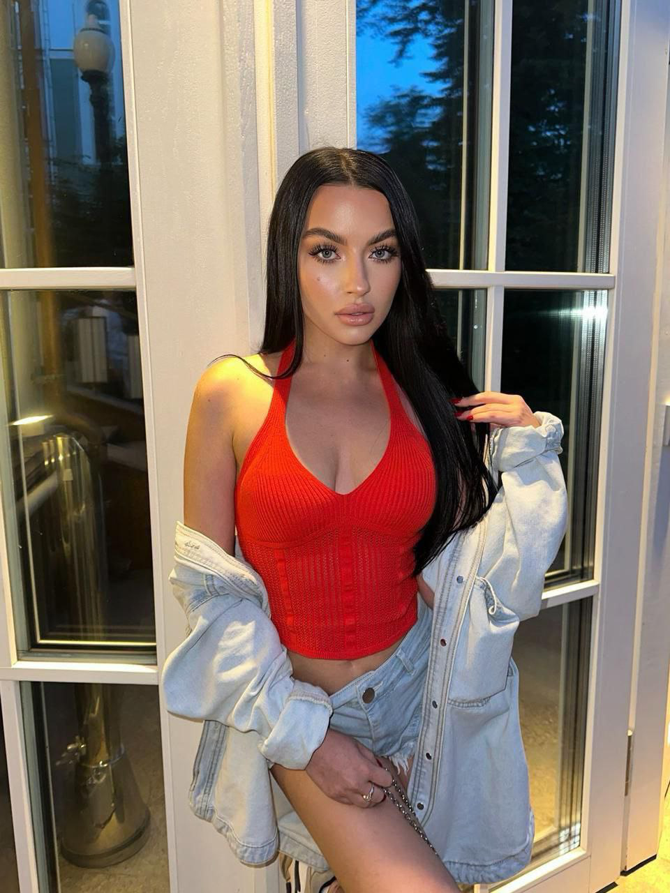 Natalie V