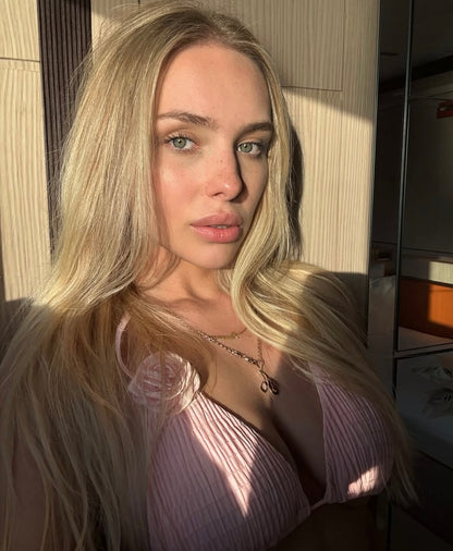 Anastasiia X