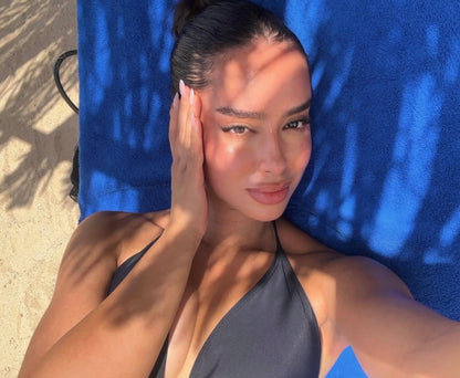 Yas