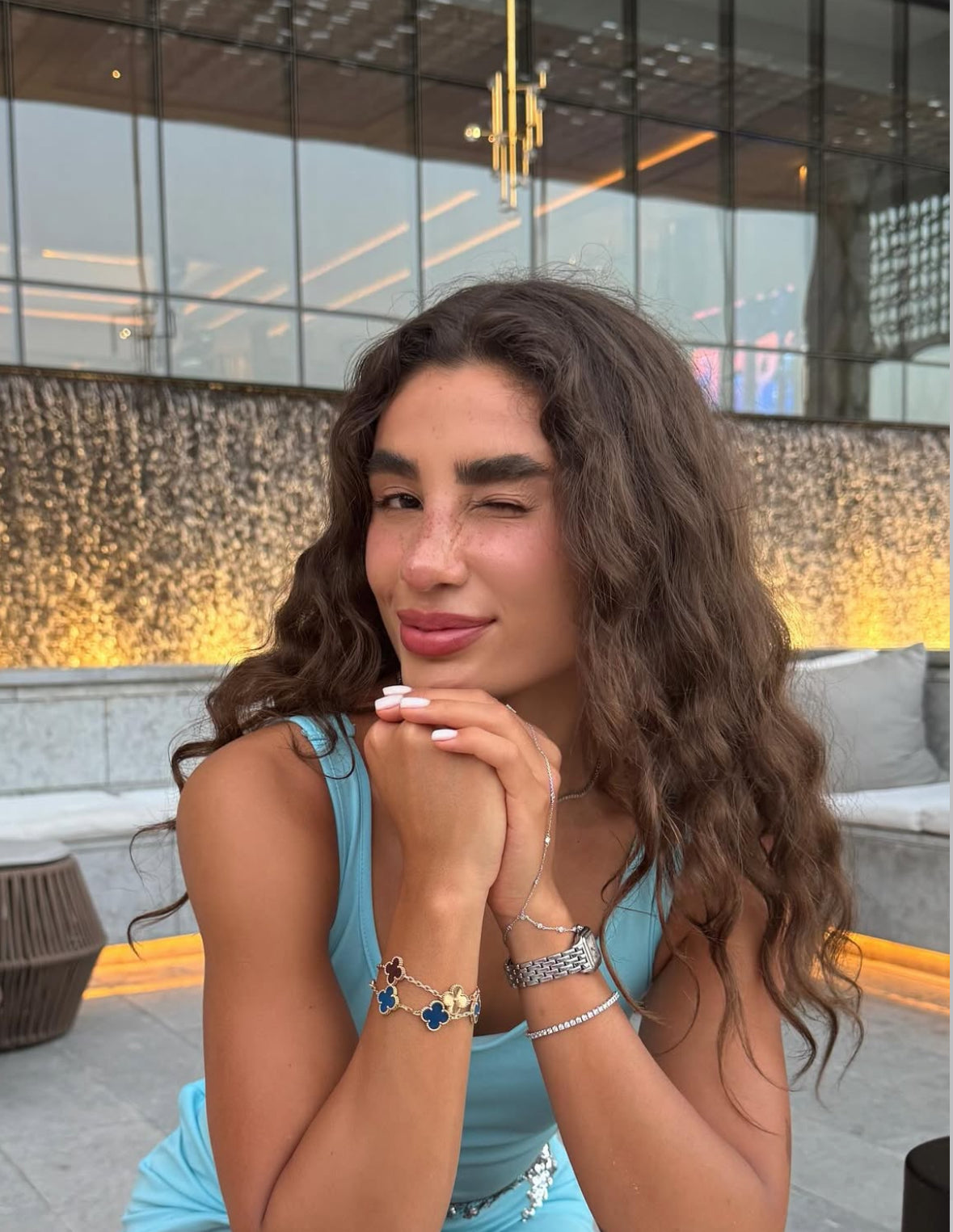 Camila R