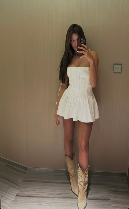 Nicole