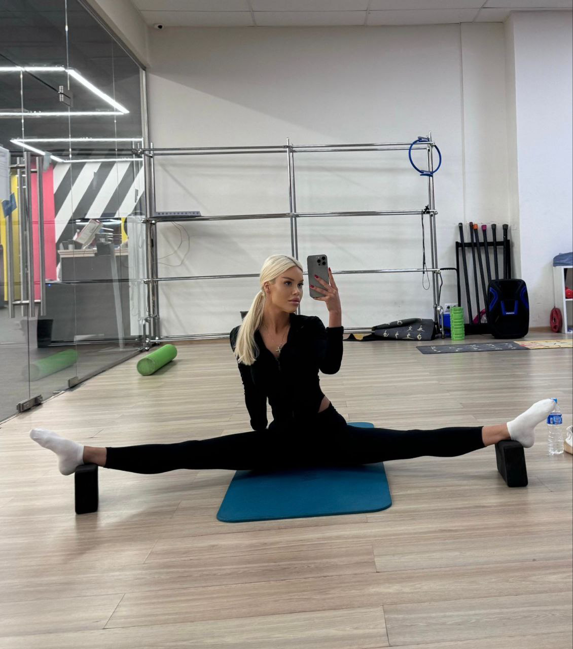 Eva