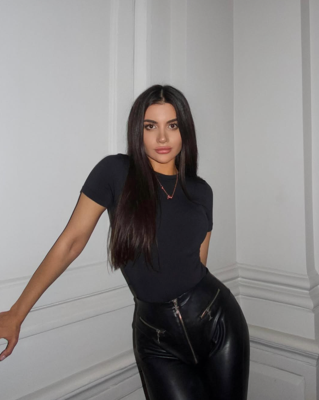 Mira S