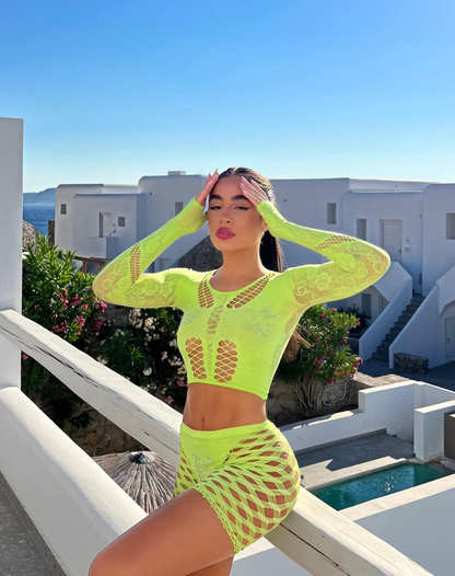 Camila R