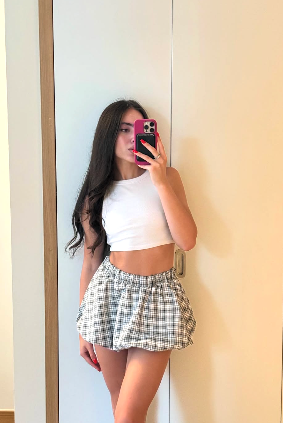 Eva S