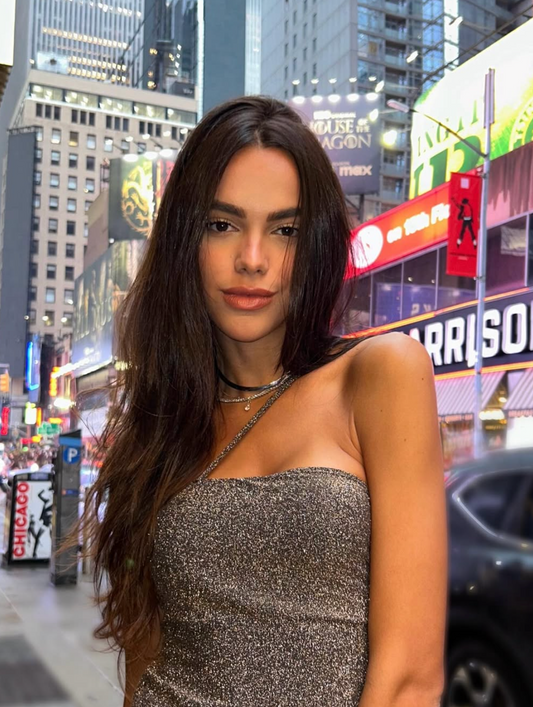 Bruna B